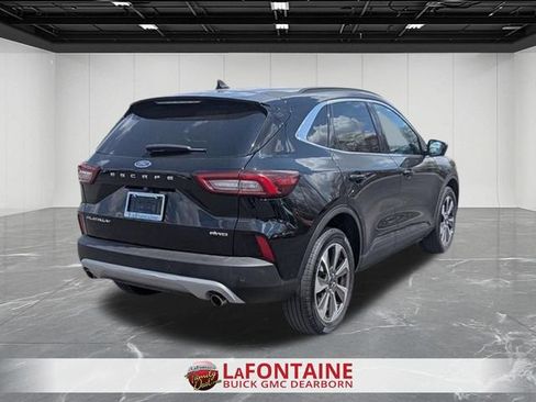 Used 2024 Ford Escape Platinum AWD/4WD image 5