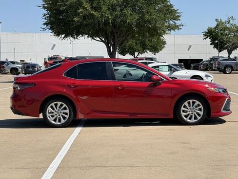 Used 2024 Toyota Camry LE FWD image 3