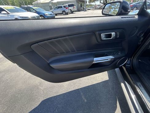 Used 2019 Ford Mustang Premium RWD image 12