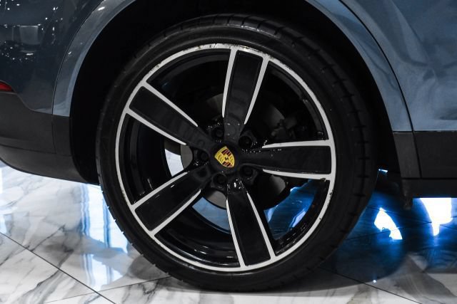 Used 2019 Porsche Cayenne AWD/4WD image 56