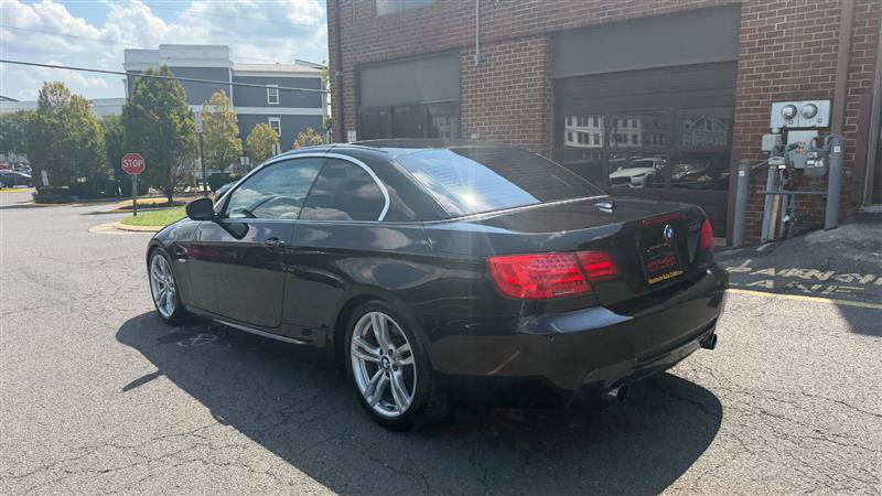 Used 2011 BMW 335i Convertible RWD image 35