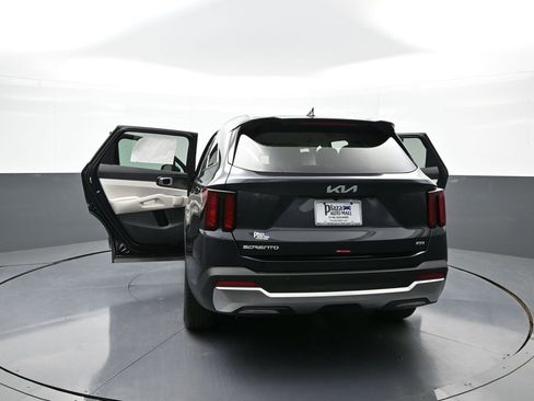 New 2025 Kia Sorento S image 46