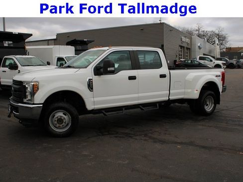 Used 2019 Ford F350 XL w/ Power Equipment Group image 2