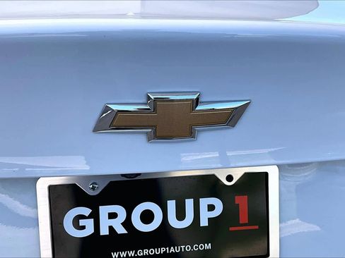 Used 2021 Chevrolet Malibu LT FWD image 30