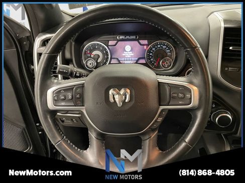 Used 2022 RAM 1500 Big Horn AWD/4WD image 12
