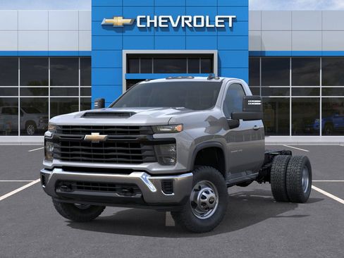 New 2025 Chevrolet Silverado 3500 W/T w/ WT Convenience Package image 6