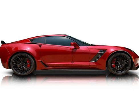 Used 2017 Chevrolet Corvette Z06 RWD image 2