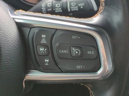 Used 2021 Jeep Wrangler Unlimited Sahara AWD/4WD image 25