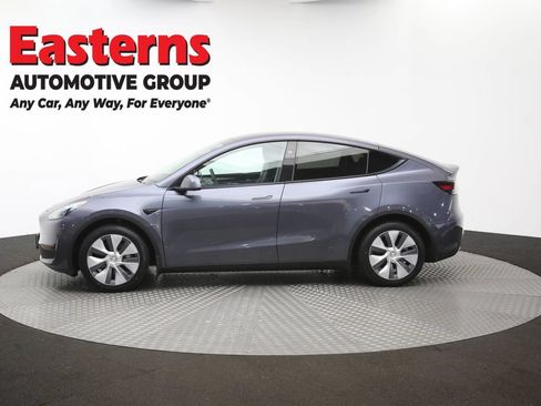 Used 2023 Tesla Model Y Long Range AWD/4WD image 56