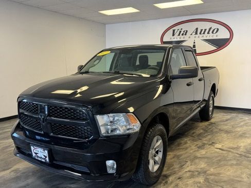 Used 2017 RAM 1500 Express AWD/4WD image 7