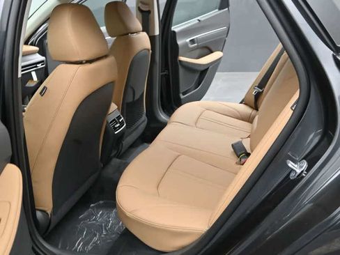 New 2026 Hyundai Sonata Limited FWD image 16