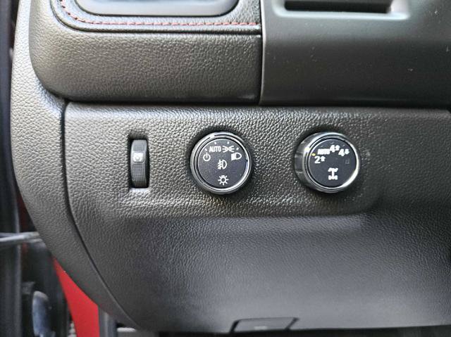 Used 2018 GMC Canyon All Terrain w/ All Terrain X Package AWD/4WD image 16