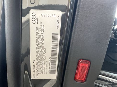 Used 2024 Audi A6 Premium Plus w/ Premium Plus Package AWD/4WD image 37