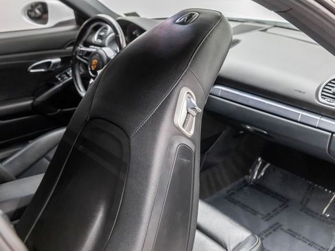 Used 2018 Porsche 718 Cayman image 32
