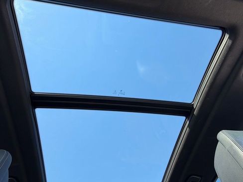 Used 2019 BMW X5 xDrive40i w/ M Sport Package image 12