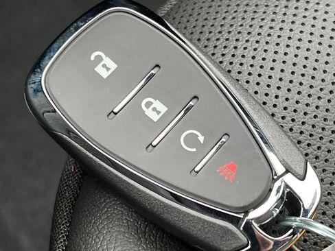 New 2026 Chevrolet Trax RS w/ Driver Confidence Package image 23