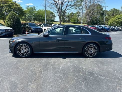 New 2026 Mercedes-Benz E 450 4MATIC Sedan image 4