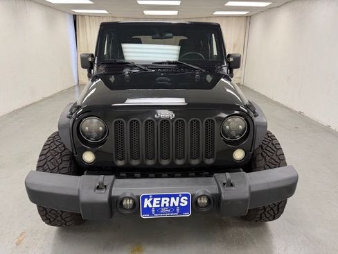 Used 2011 Jeep Wrangler Sport AWD/4WD image 7