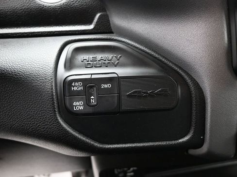 Used 2024 RAM 3500 Big Horn image 17