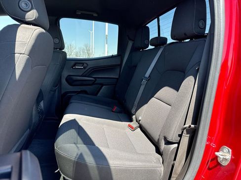 Used 2023 Chevrolet Colorado LT w/ LT Convenience Package AWD/4WD image 22