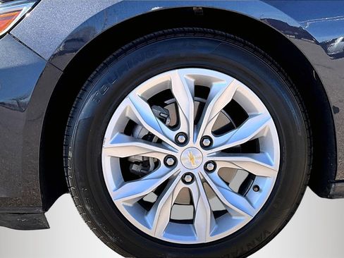 Used 2023 Chevrolet Malibu LT image 34