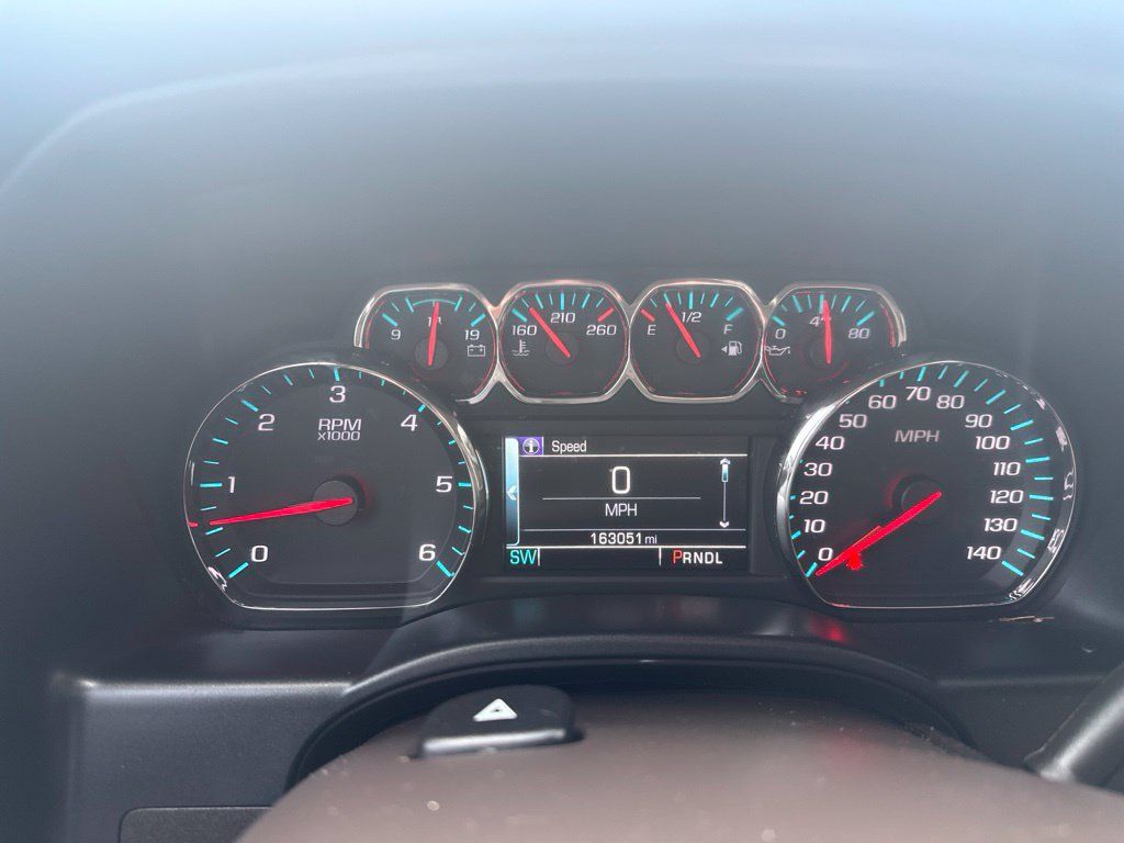 Used 2017 Chevrolet Silverado 1500 LT w/ All Star Edition AWD/4WD image 20