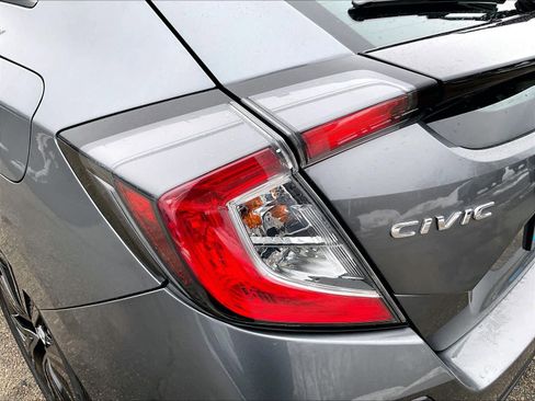 Certified 2018 Honda Civic EX image 34