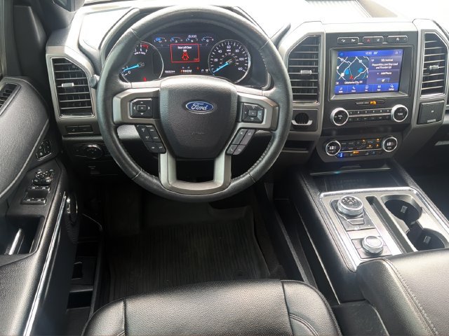 Used 2020 Ford Expedition Max XLT w/ Equipment Group 202A AWD/4WD image 16