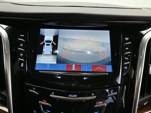 Used 2019 Cadillac Escalade Premium Luxury AWD/4WD image 24
