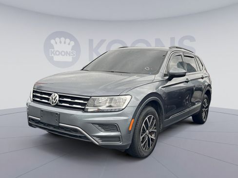Used 2021 Volkswagen Tiguan SEL image 1