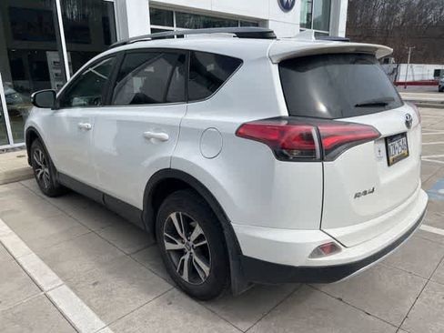 Used 2018 Toyota RAV4 XLE w/ Plus Extra Value Package image 2