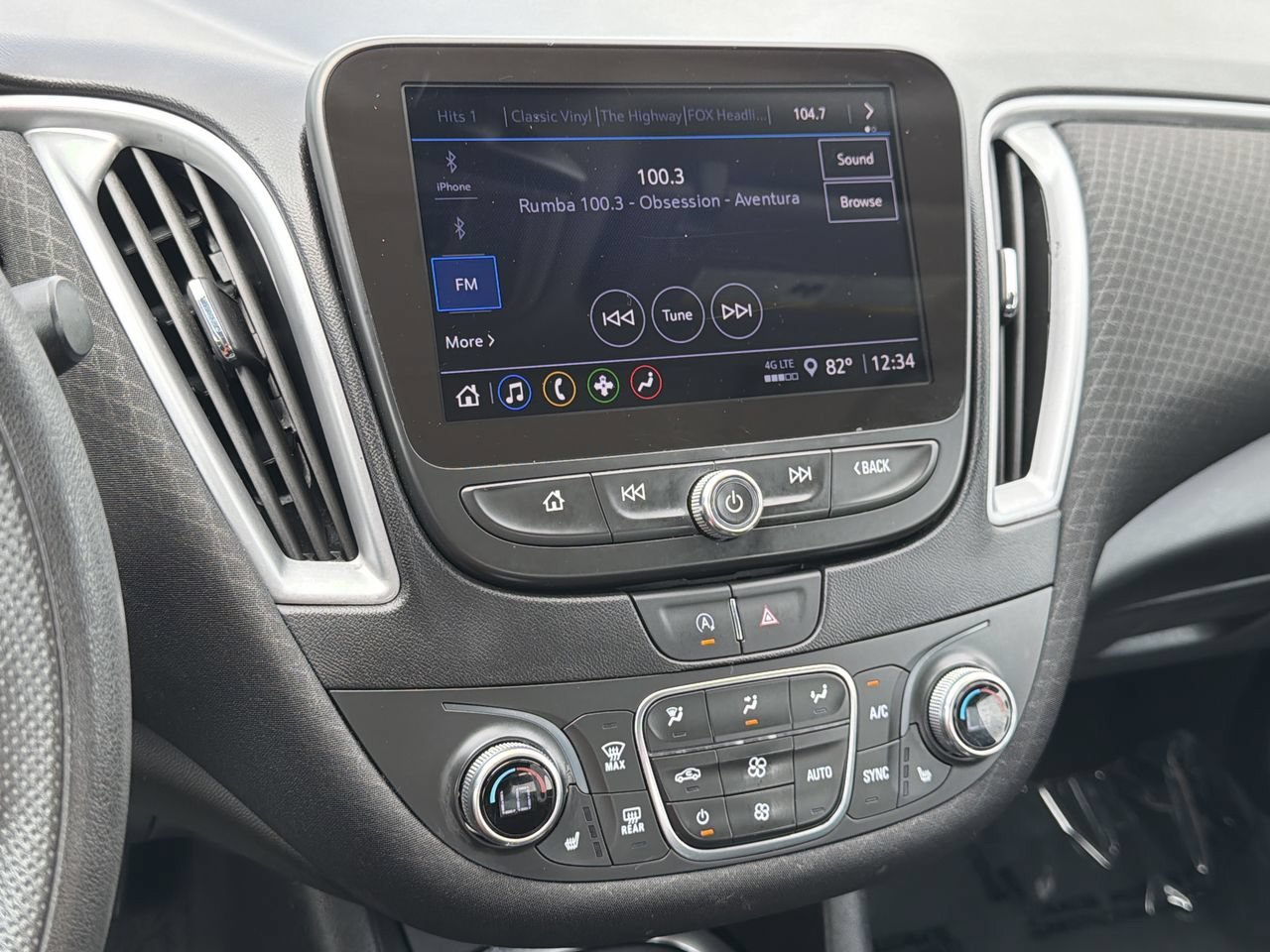 Used 2024 Chevrolet Malibu LT FWD image 20