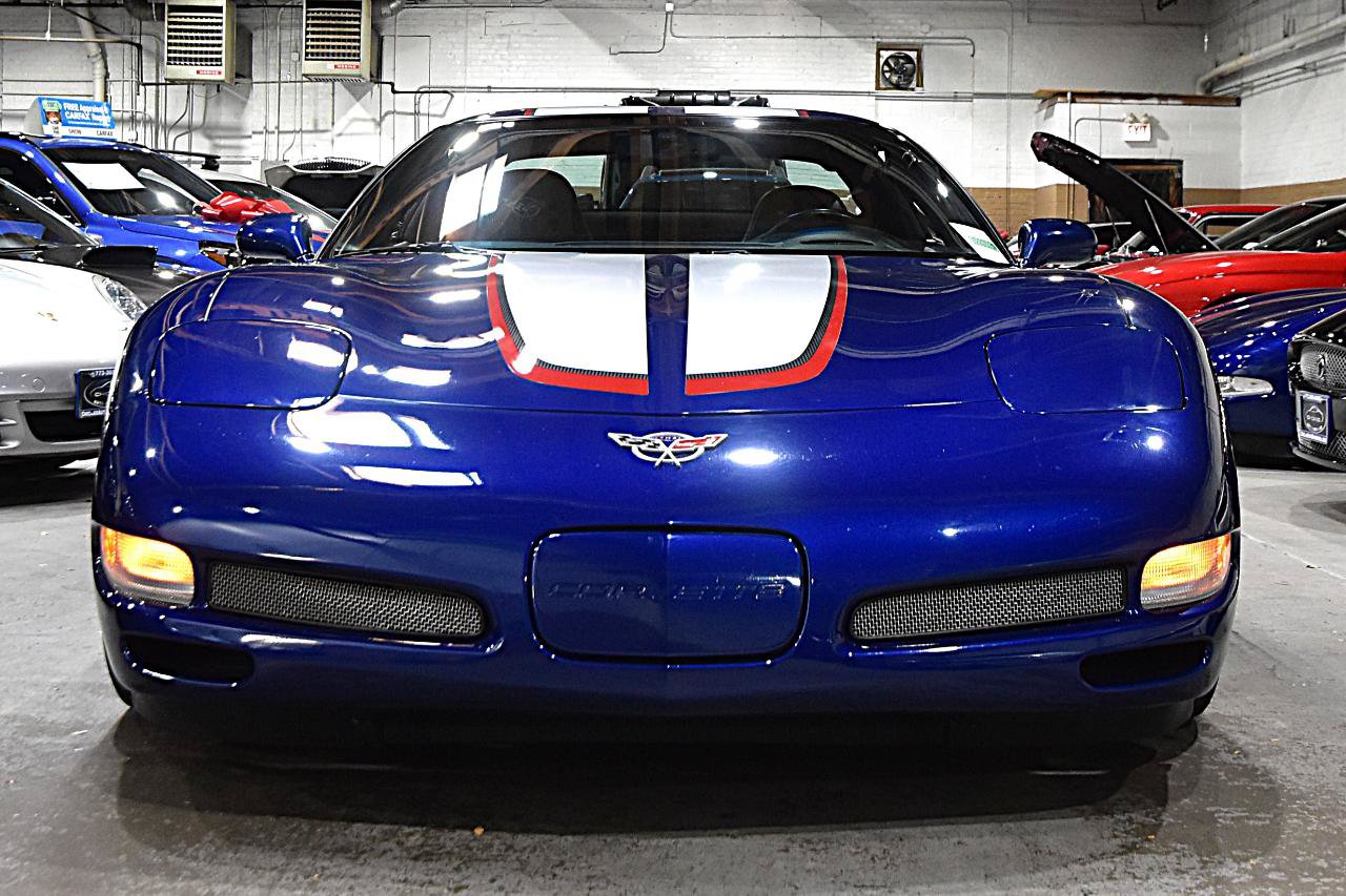 Used 2004 Chevrolet Corvette Z06 w/ Z06 Preferred Equipment Group RWD image 3
