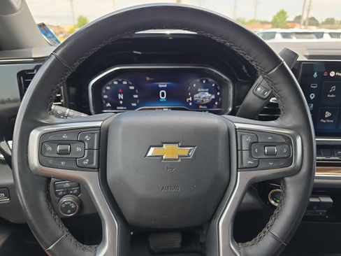 Used 2025 Chevrolet Silverado 1500 LT w/ Protection Package AWD/4WD image 18