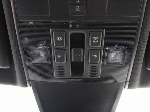 Used 2024 Volkswagen Tiguan SEL R-Line image 48