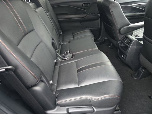 Certified 2022 Honda Passport TrailSport image 22