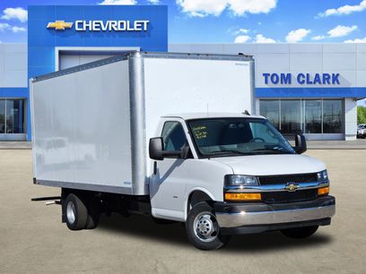 New 2025 Chevrolet Express 3500 w/ Power Convenience Package