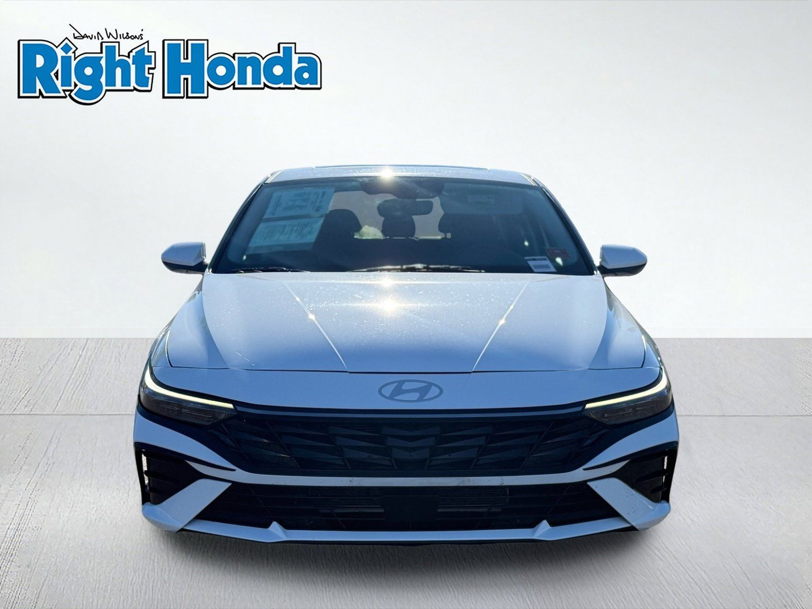 Used 2025 Hyundai Elantra SEL FWD image 5