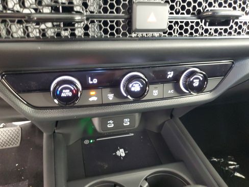 New 2026 Honda HR-V LX image 21