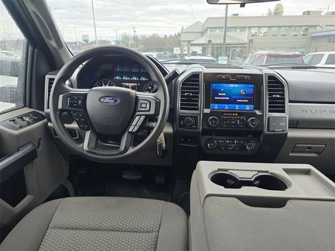 Used 2022 Ford F350 XLT w/ XLT Value Package image 14