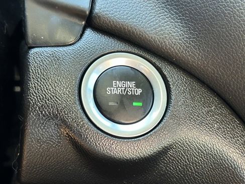 Certified 2023 Chevrolet Equinox LT image 26