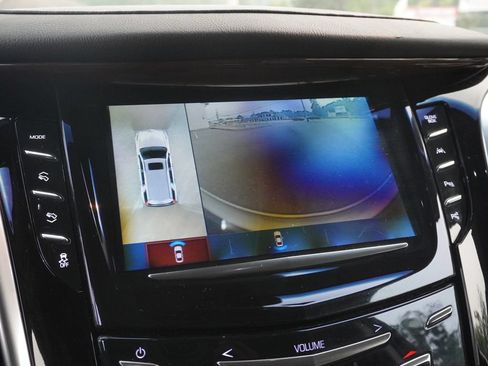 Used 2020 Cadillac Escalade ESV Luxury AWD/4WD image 48