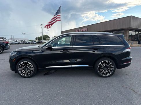 Certified 2025 Lincoln Aviator Black Label AWD/4WD image 2