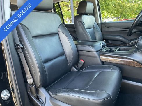 Used 2019 Chevrolet Suburban LT AWD/4WD image 14