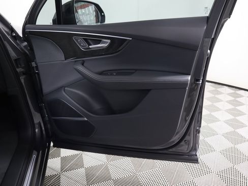 Used 2026 Audi Q7 3.0T Premium Plus image 28