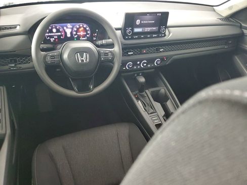 Used 2025 Honda Accord SE image 15