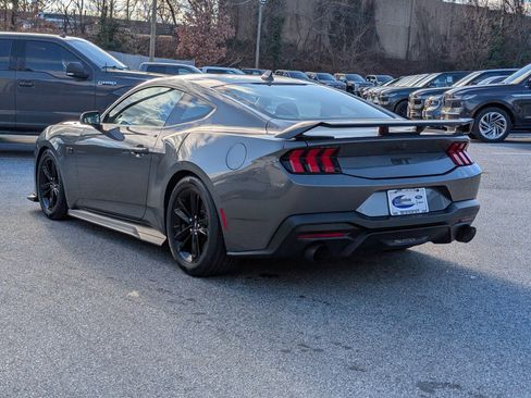 Certified 2024 Ford Mustang GT image 5