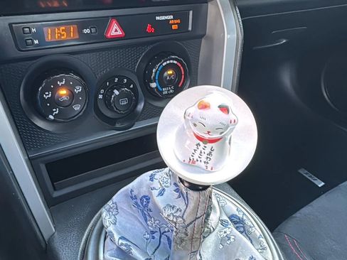 Used 2013 Scion FR-S image 16