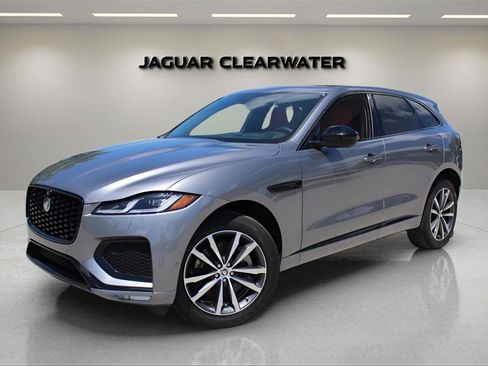 New 2026 Jaguar F-PACE R-Dynamic S image 1