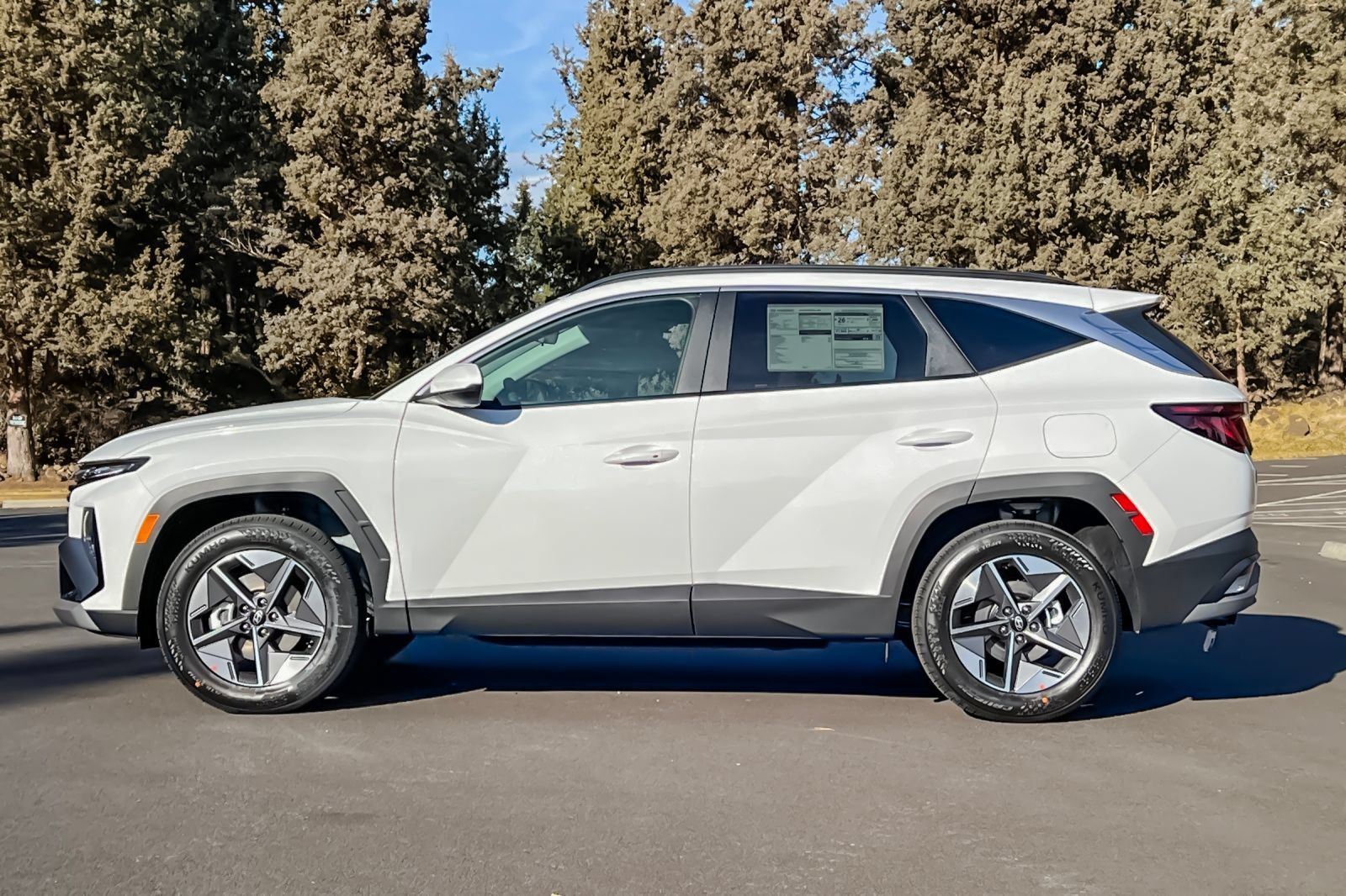 Certified 2026 Hyundai Tucson SEL Plus AWD/4WD image 8
